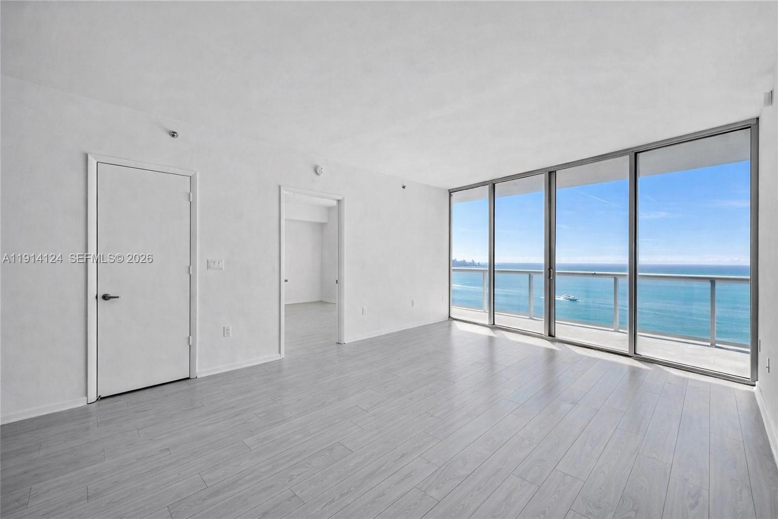 ICON BRICKELL NO TWO - Residential