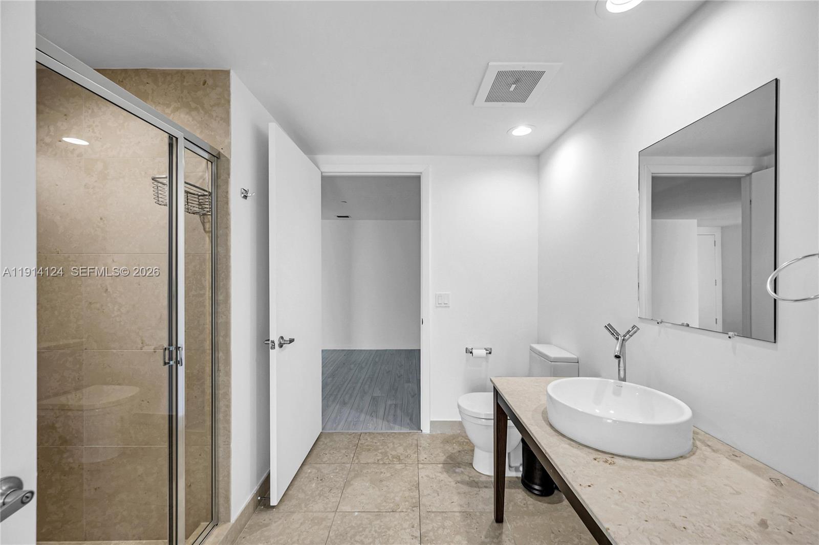 ICON BRICKELL NO TWO - Residential