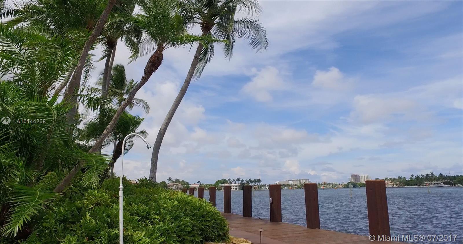 LAUDERDALE HARBORS - Land