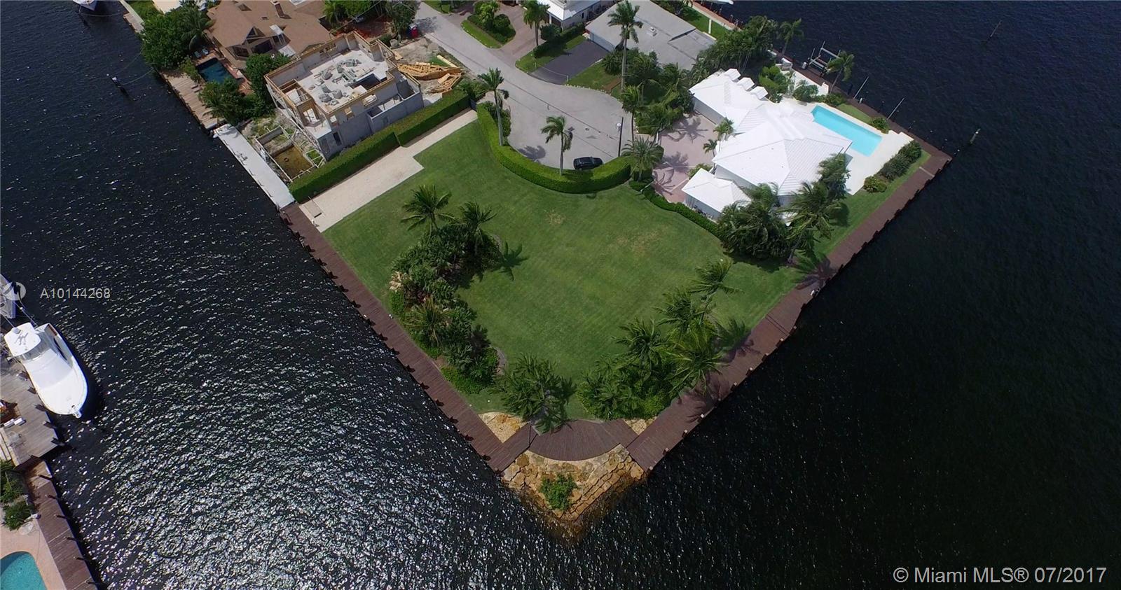 LAUDERDALE HARBORS - Land