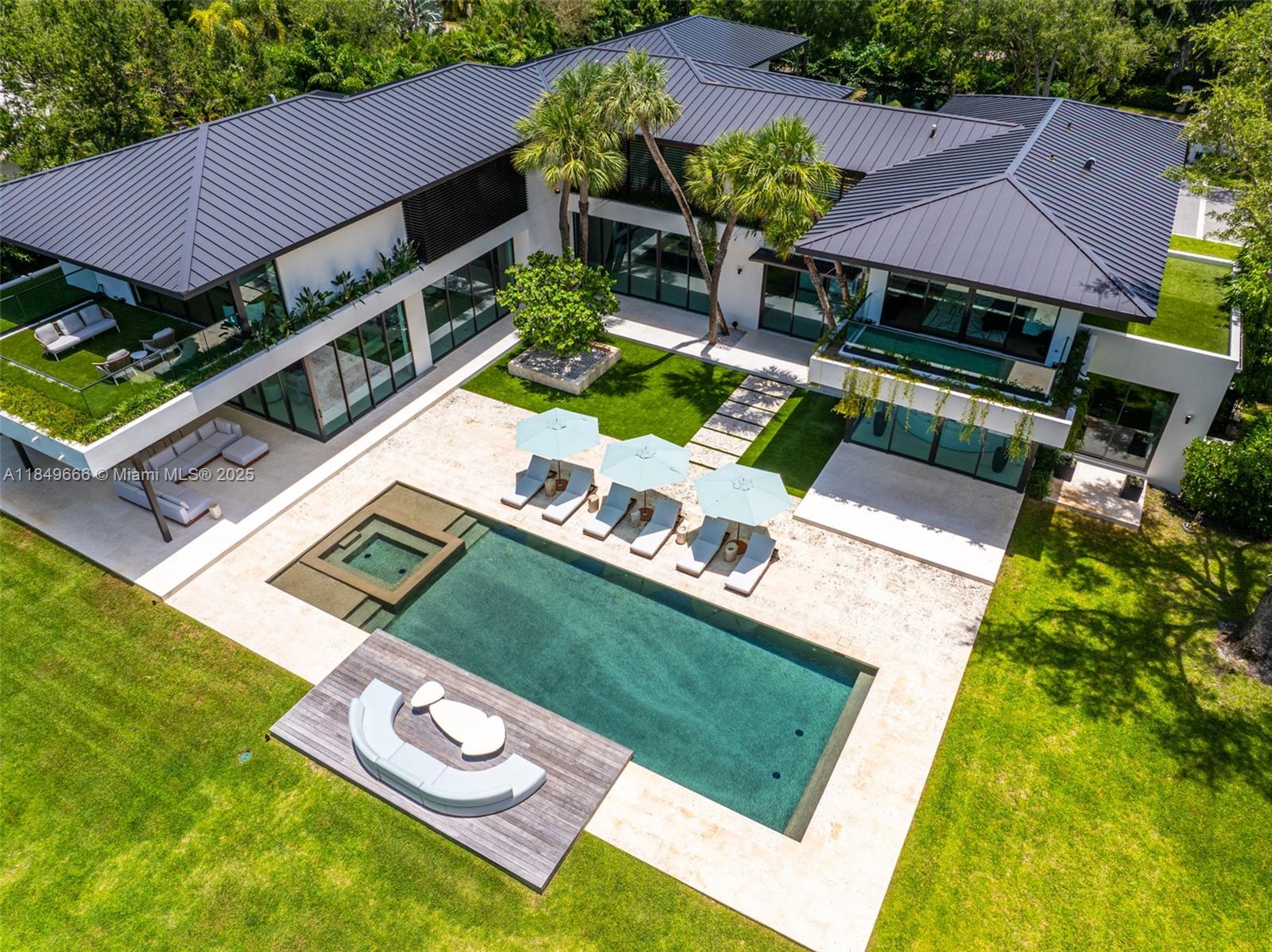 SNAPPER CREEK LAKES SUB - Residential