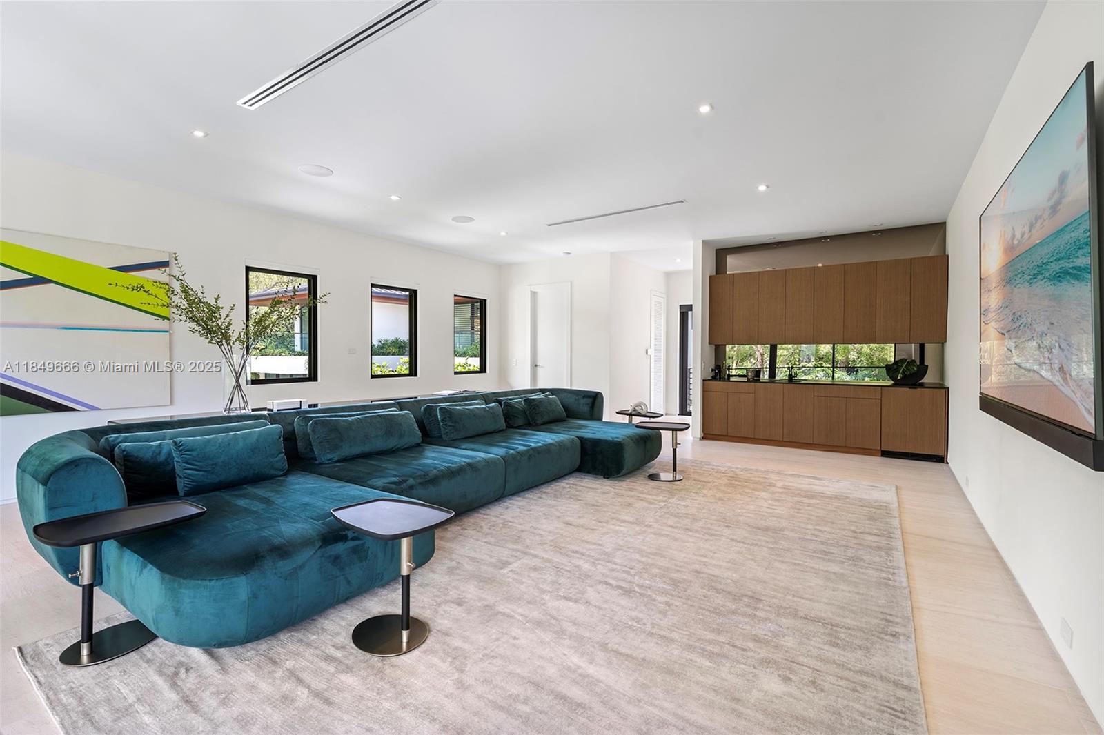 SNAPPER CREEK LAKES SUB - Residential