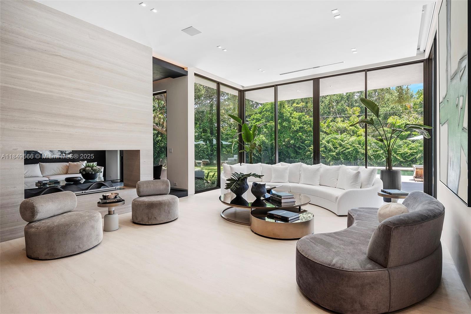 SNAPPER CREEK LAKES SUB - Residential