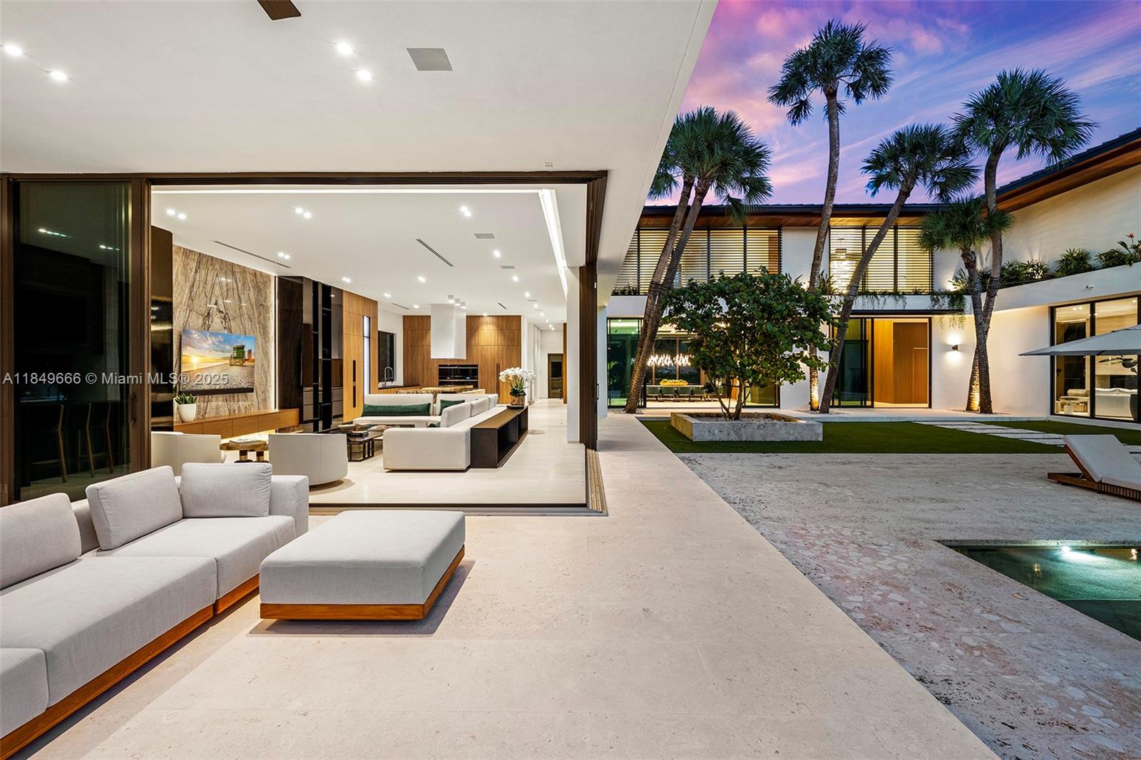 SNAPPER CREEK LAKES SUB - Residential