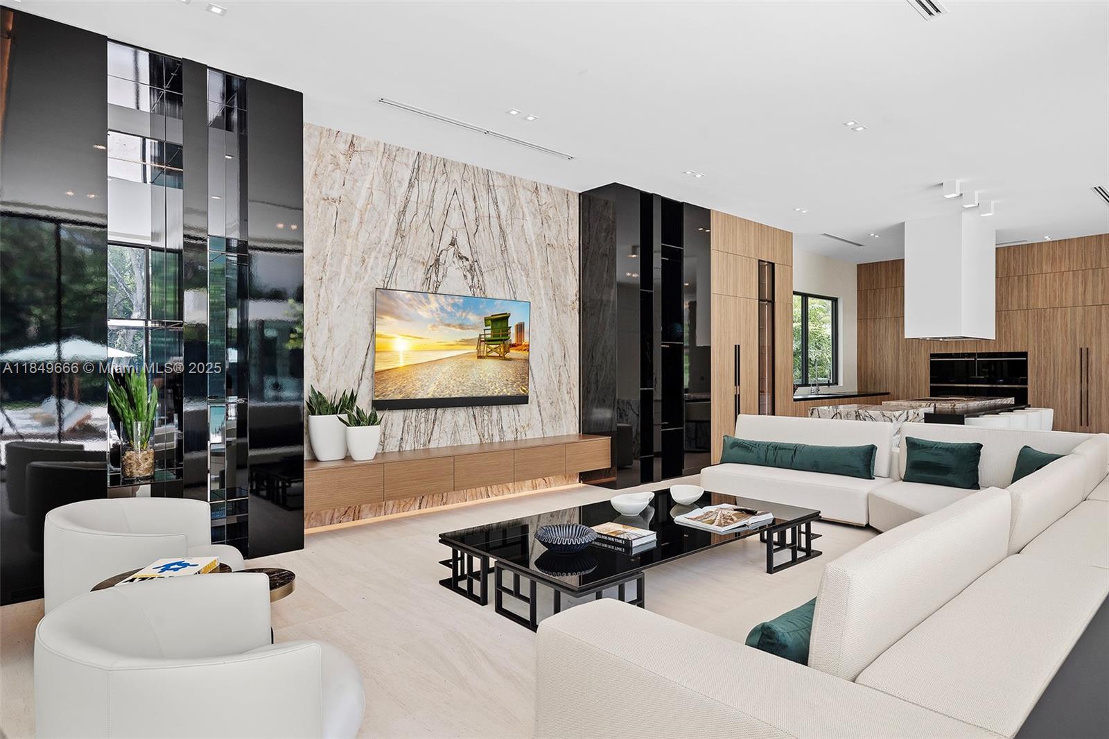 SNAPPER CREEK LAKES SUB - Residential