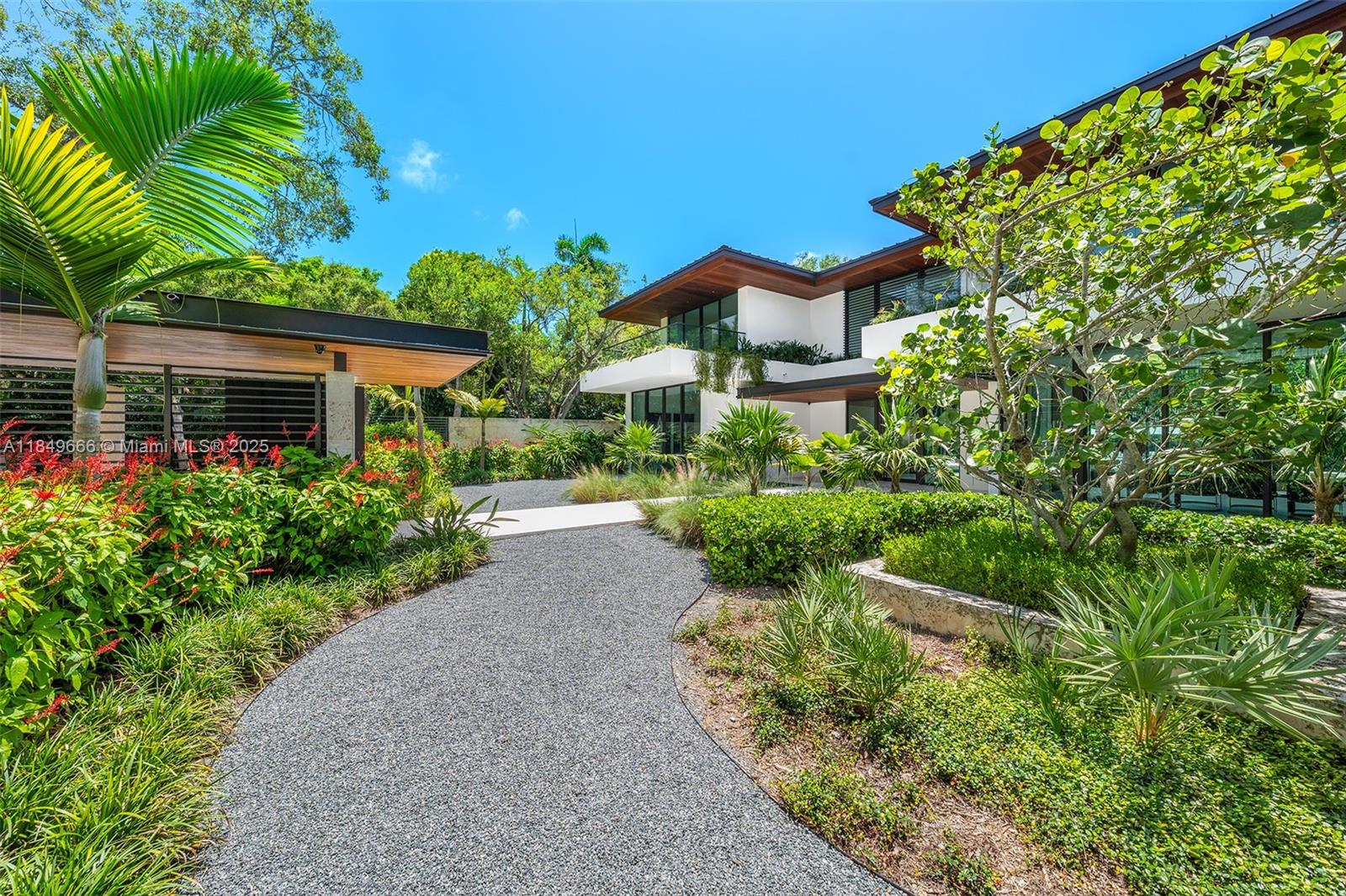 SNAPPER CREEK LAKES SUB - Residential