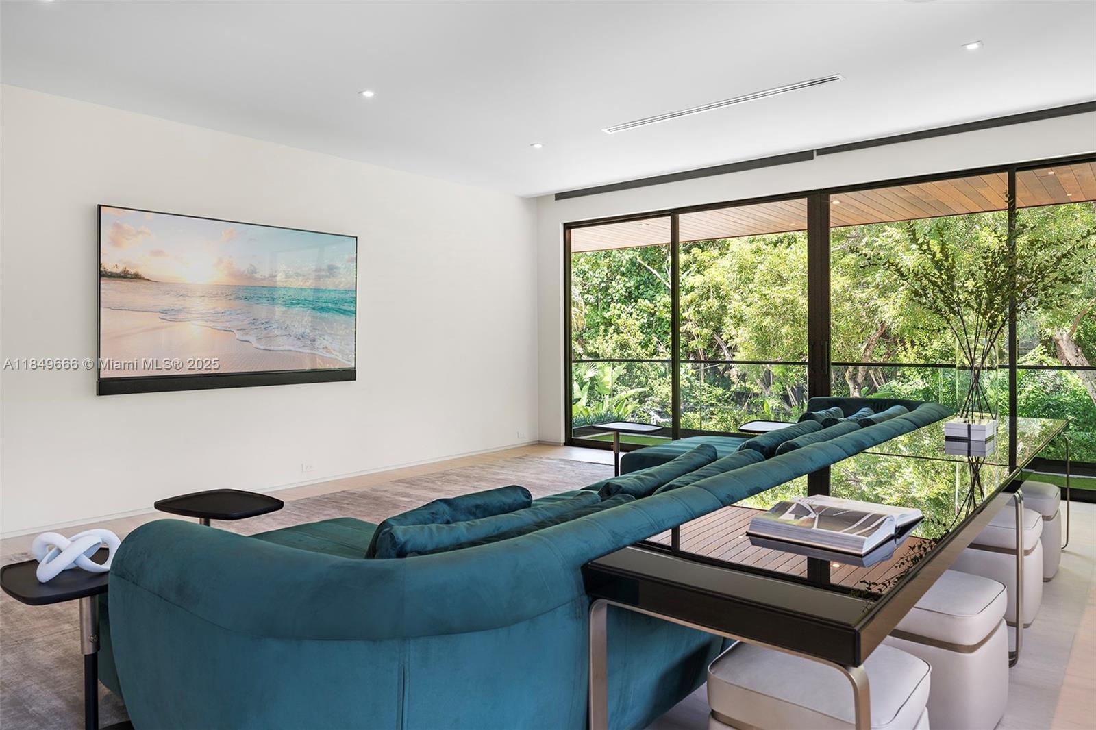 SNAPPER CREEK LAKES SUB - Residential