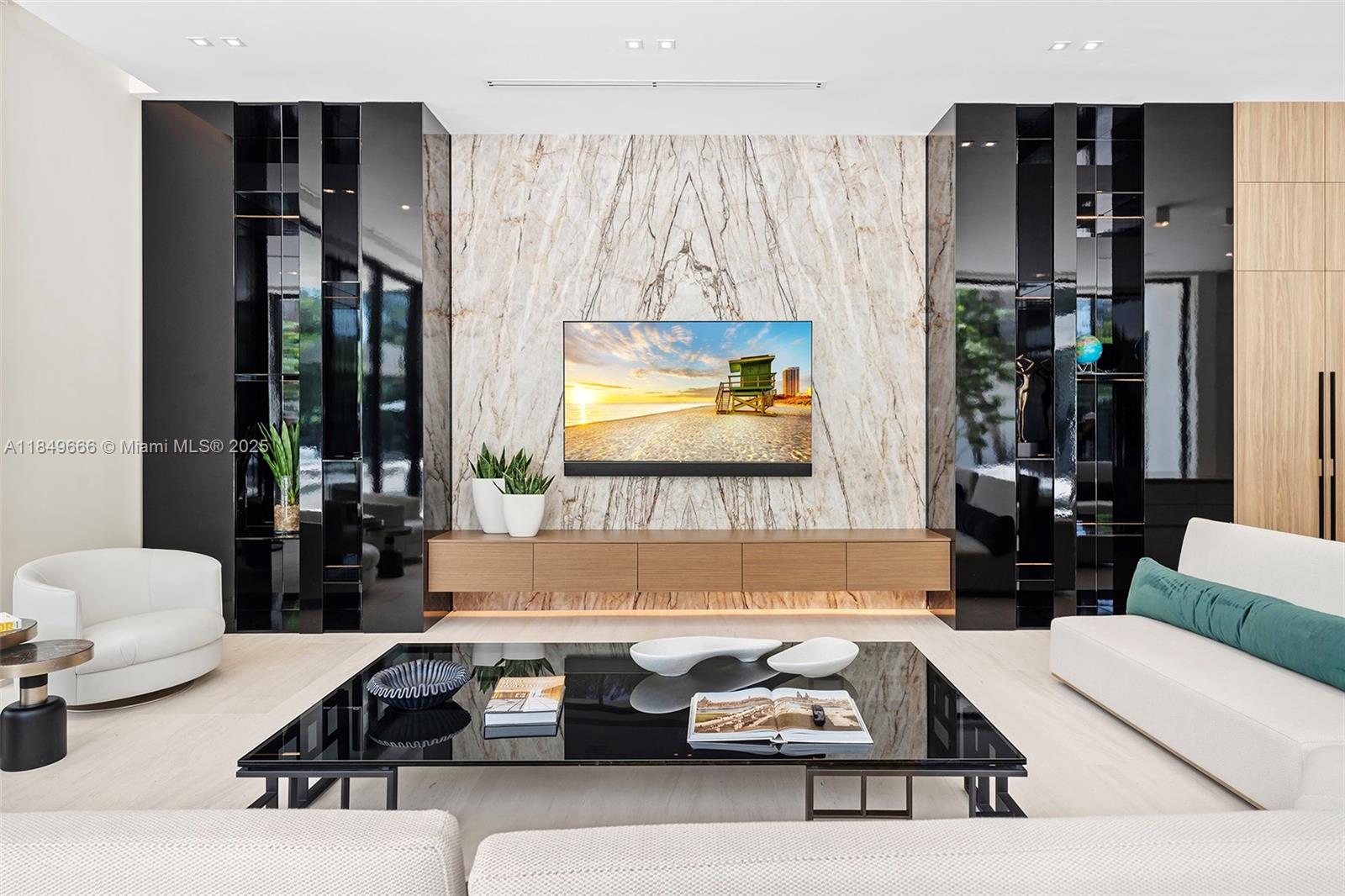 SNAPPER CREEK LAKES SUB - Residential