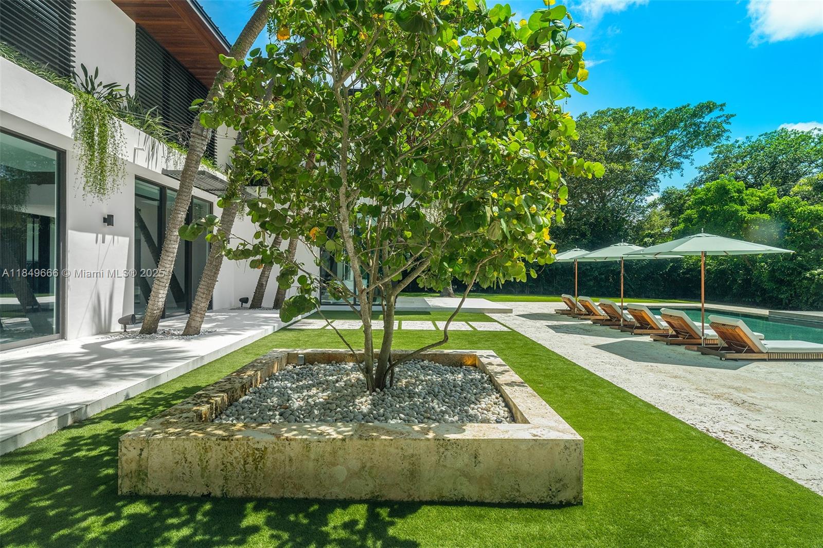 SNAPPER CREEK LAKES SUB - Residential