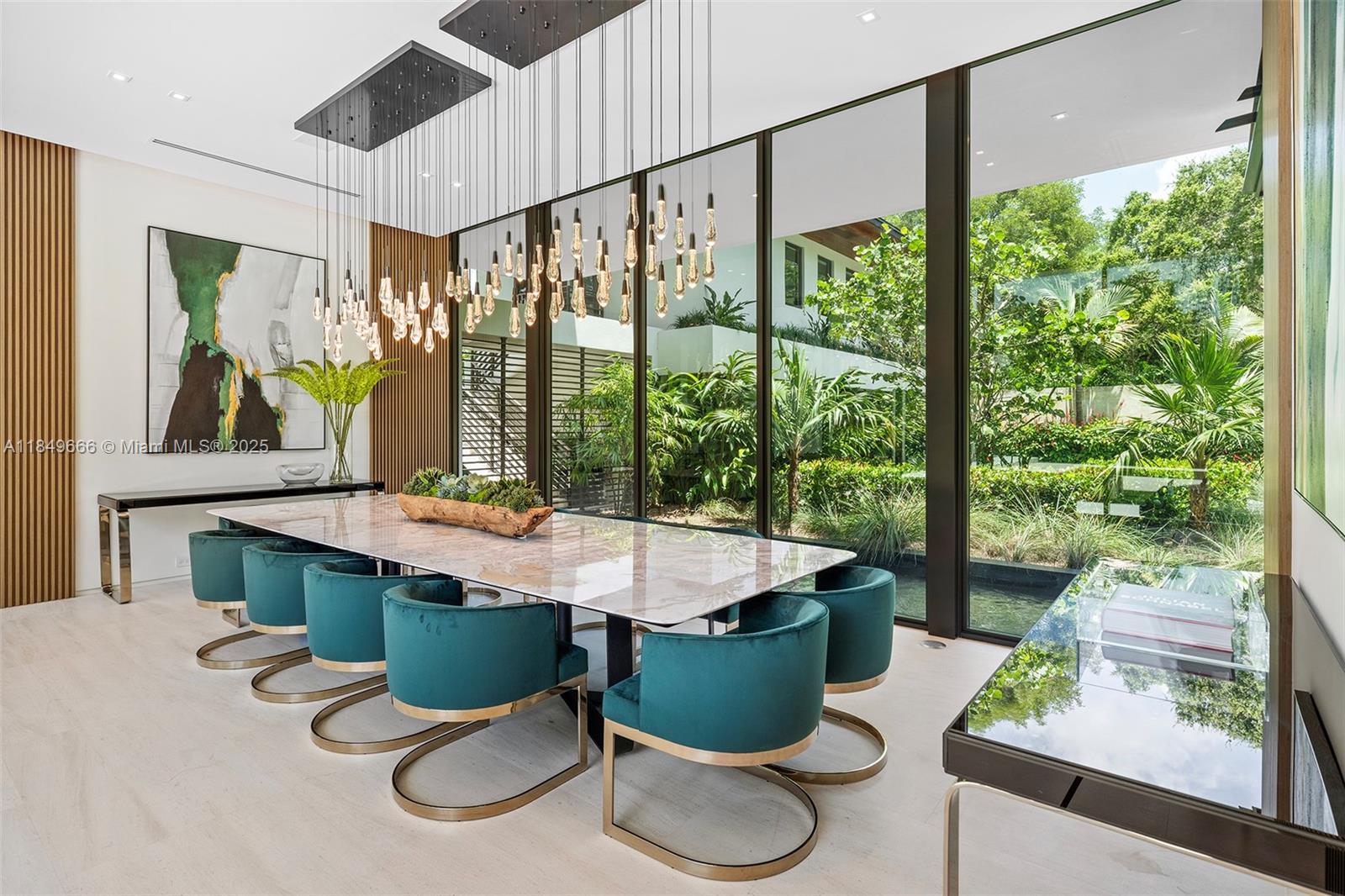 SNAPPER CREEK LAKES SUB - Residential