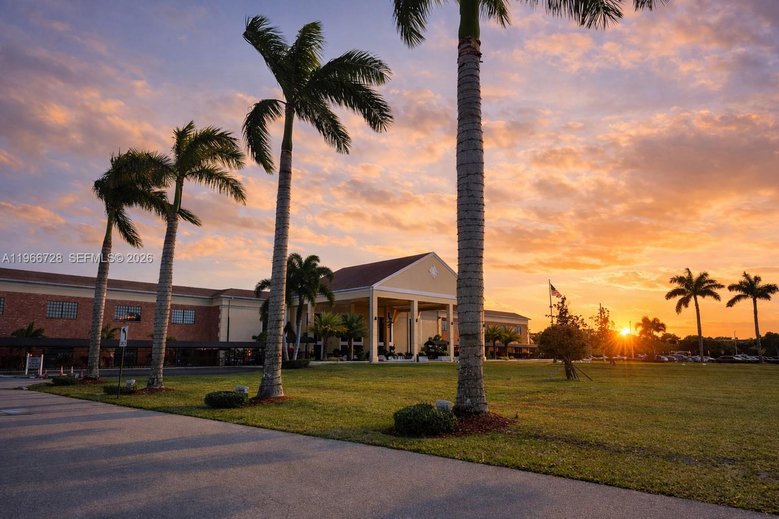 MANSFIELD AT CENTURY VILL - Residential