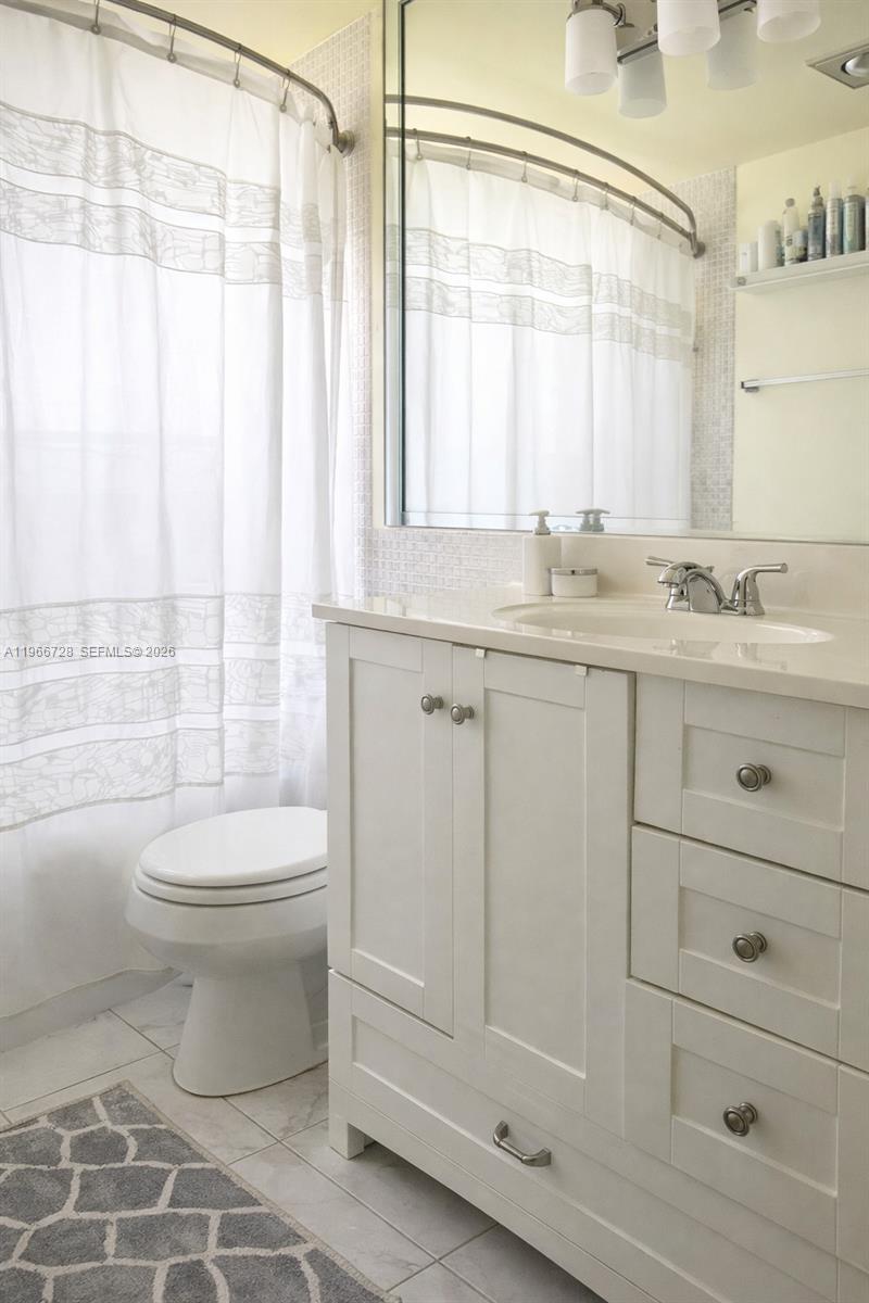 MANSFIELD AT CENTURY VILL - Residential