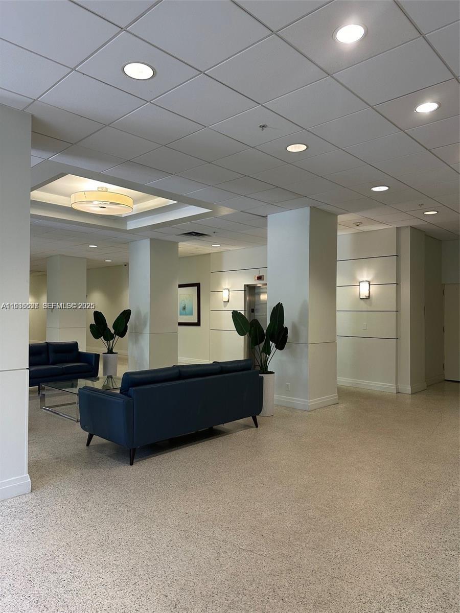 SIAN OCEAN RESIDENCES CON - Residential