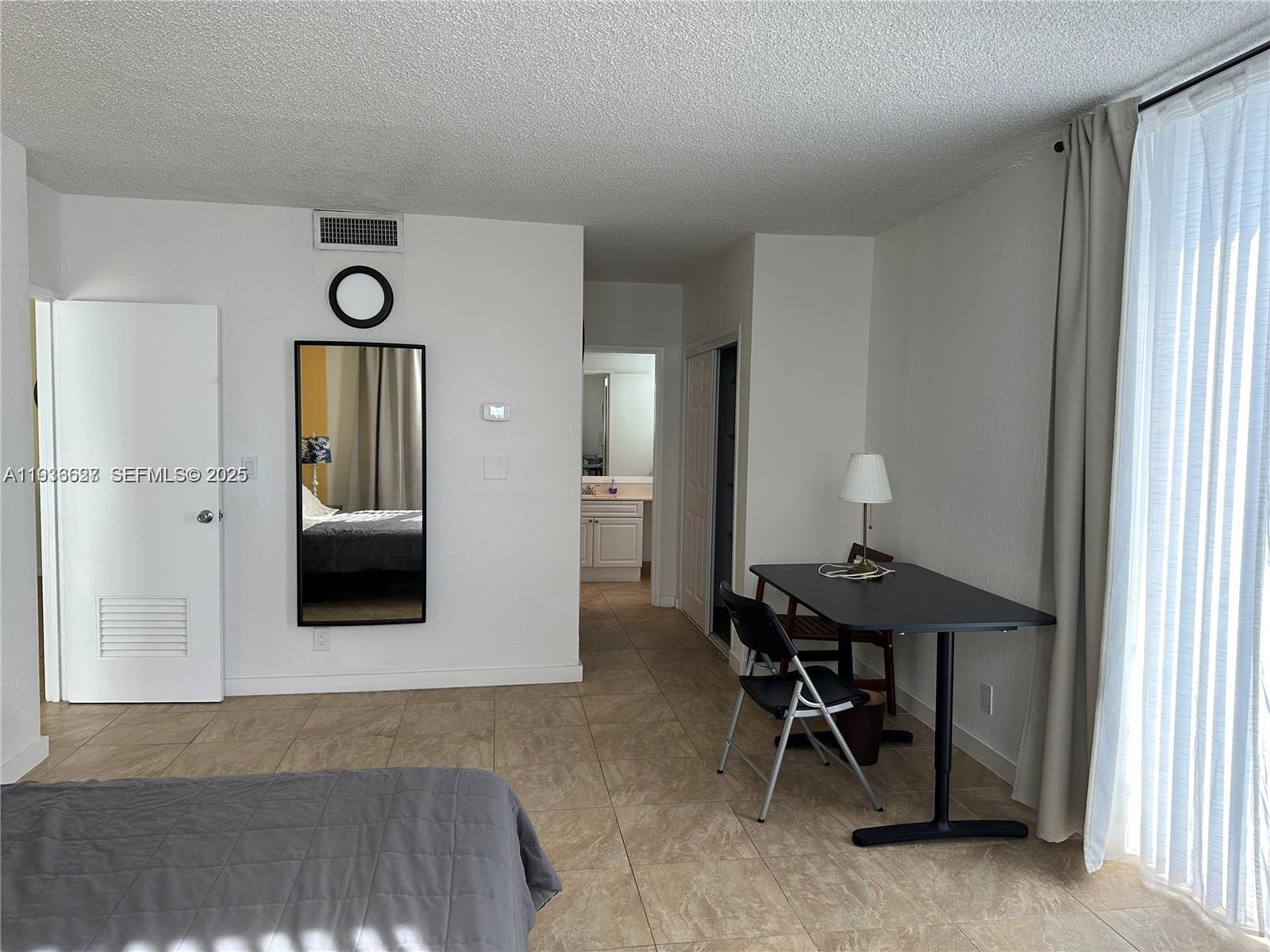 SIAN OCEAN RESIDENCES CON - Residential