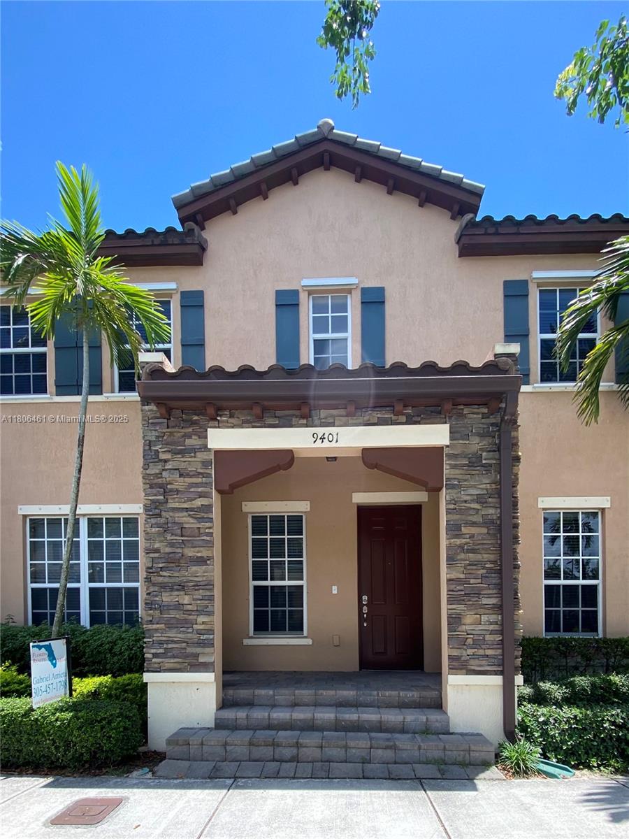 Rental Property at 9401 Sw 171st Ave 9401, Miami, Broward County, Florida - Bedrooms: 4 
Bathrooms: 3  - $3,500 MO.
