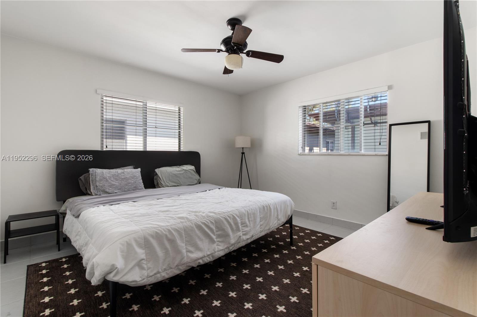 LENOX ON THE BEACH CONDO - Residential Lease