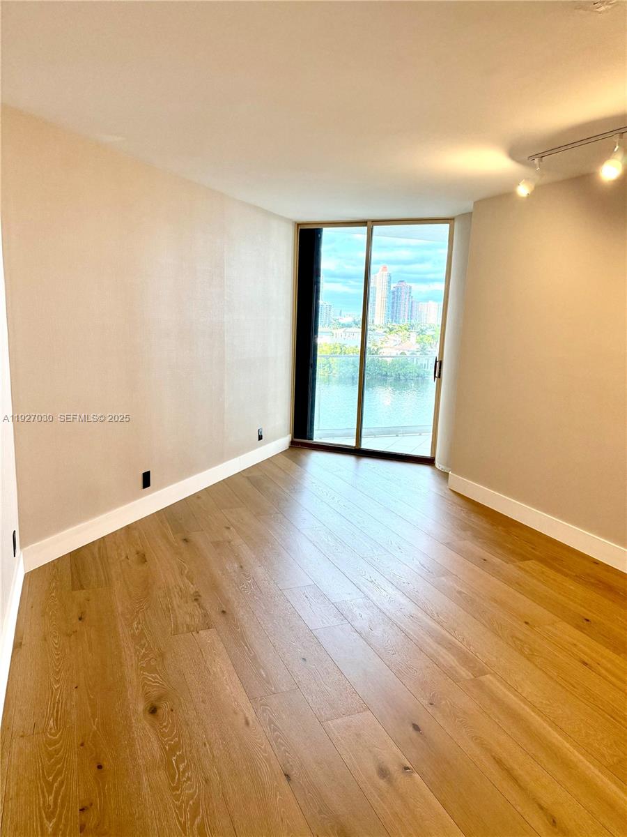 2800 ISL BLVD WILLIAMS IS - Residential Lease