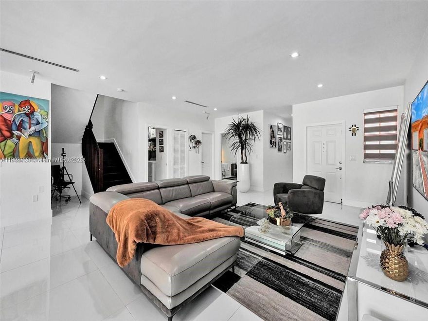 Luxurious and expansive remodeled home with 3 bedrooms and 3 full baths, garage and gorgeous patio for weekend enjoyment. Remodeled and open large beautiful kitchen. Sought after location with minutes to restaurants, shopping and more. Massive driveway and a very convenient full garage. One bedroom downstairs and a full bathroom. En suite Master bedroom offers a spacious balcony with the third bedroom being very large This is the perfect home for your clients! Parking for 3 cars with decals.