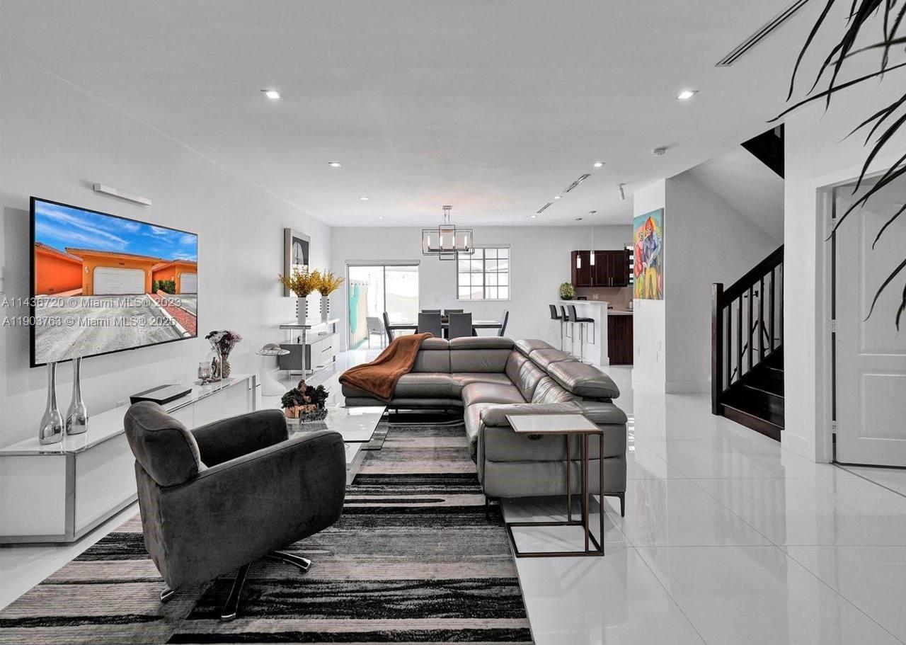 LILANDIA ESTATES CONDO - Residential Lease