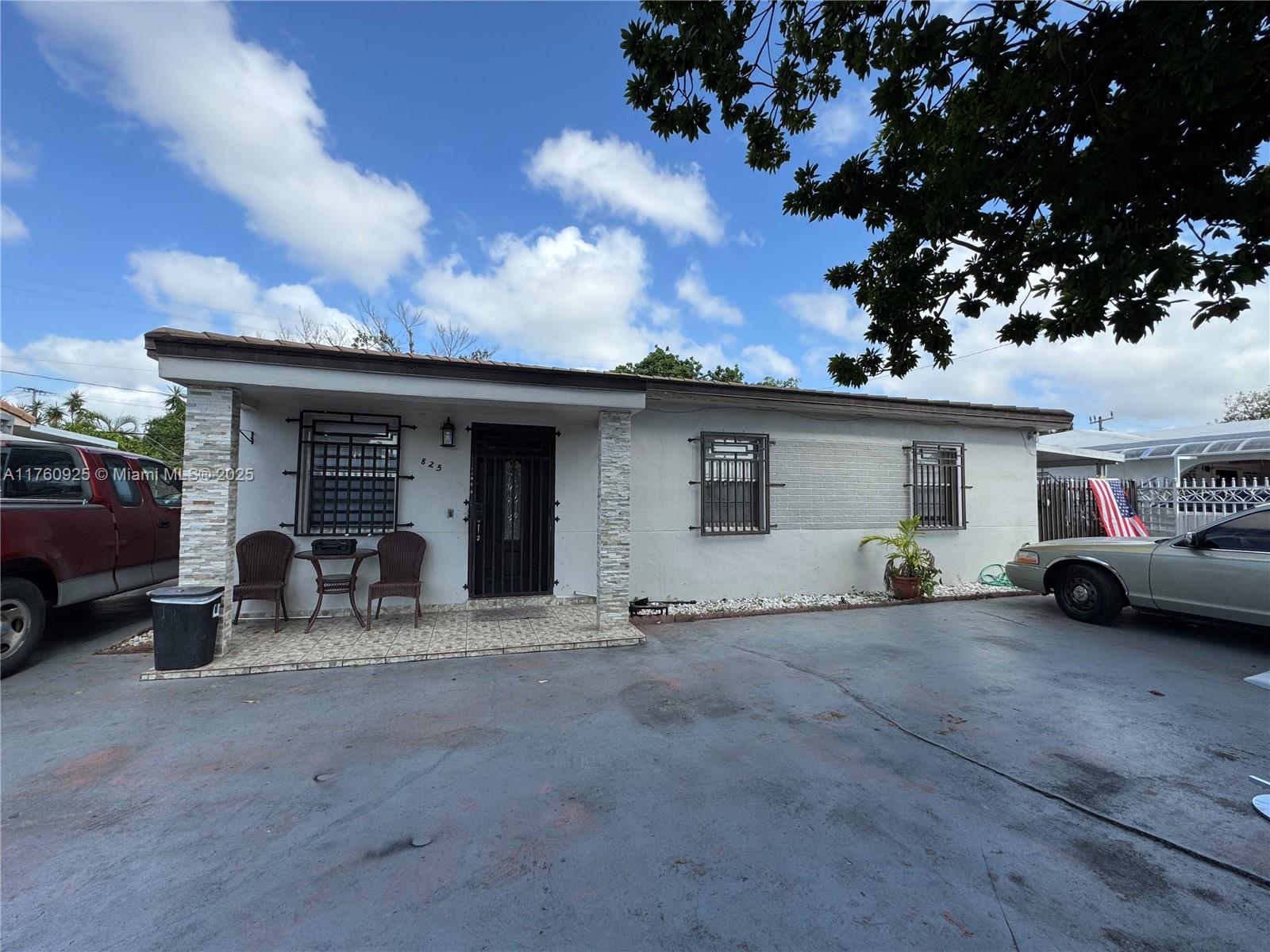 Property for Sale at 825 E 9th Ln, Hialeah, Miami-Dade County, Florida - Bedrooms: 4 
Bathrooms: 2  - $650,000