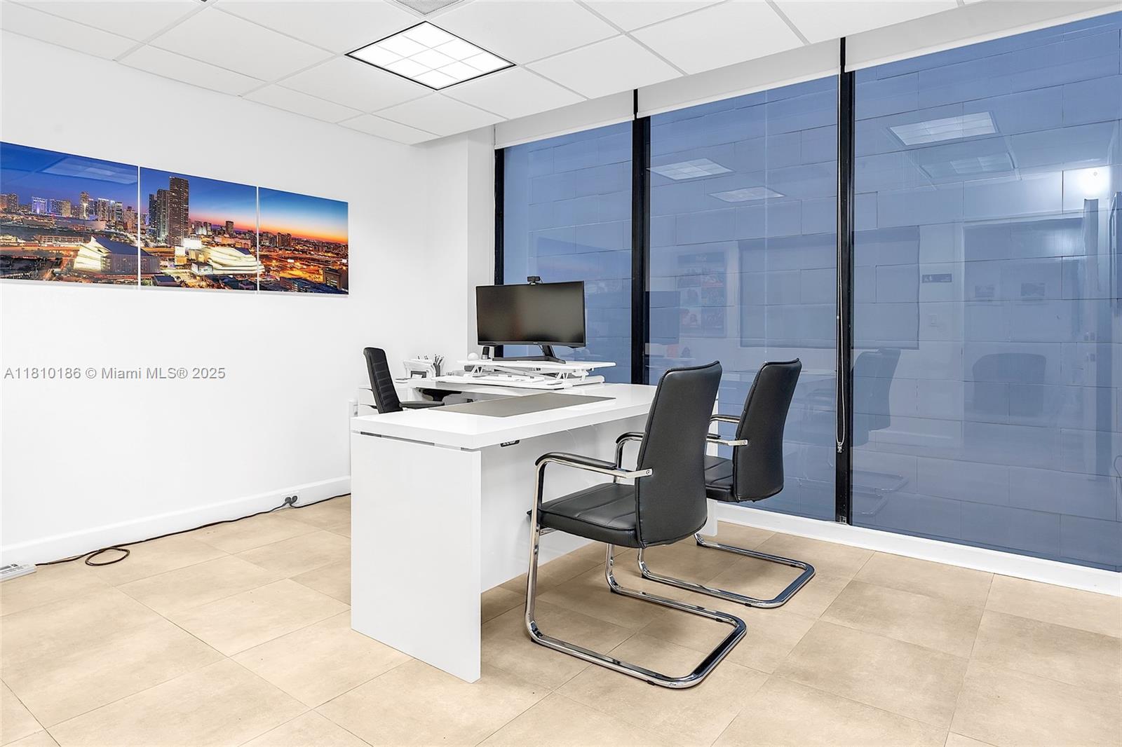 1110 Brickell Ave 806