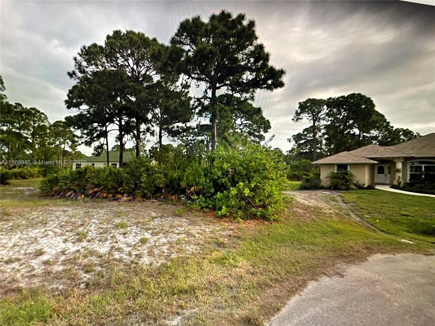 TWO LOTS TOGETHER, THIS ONE IS LOCATED ON THE CORNER AND HAS 7906 SF, THE OTHER LOT NEXT TO IT HAS 7500 SF. READY TO BE DEVELOPED AS ONE LARGE PROPERTY OR AS TWO PROPERTIES. DON'T MISS THE OPPORTUNITY TO SECURE YOUR PIECE OF PARADISE.