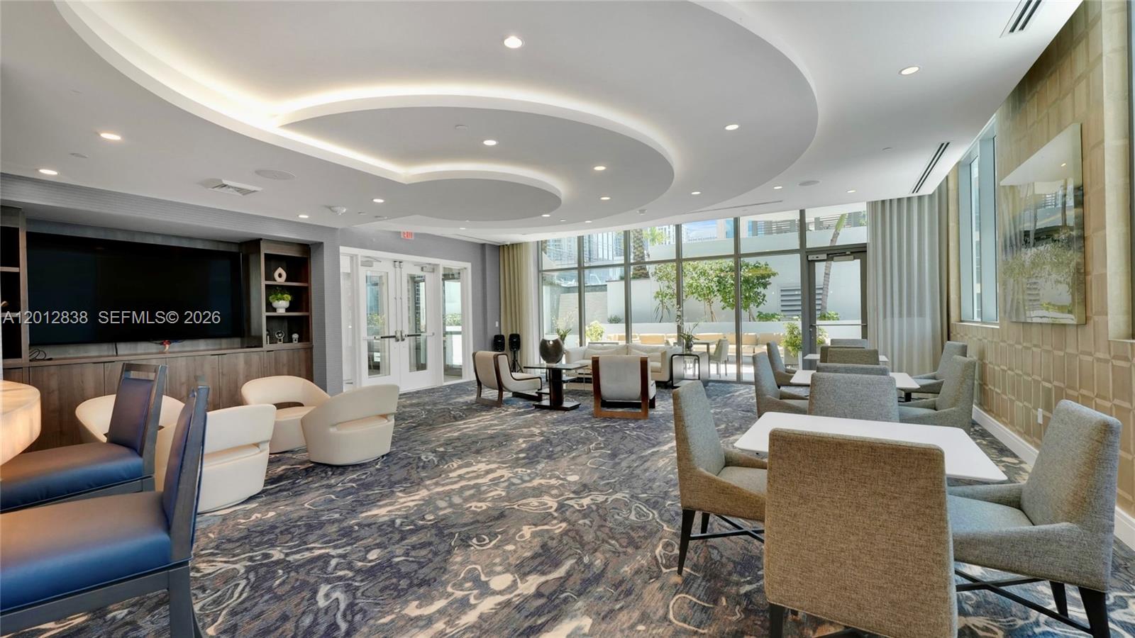 100 LAS OLAS CONDO - Residential