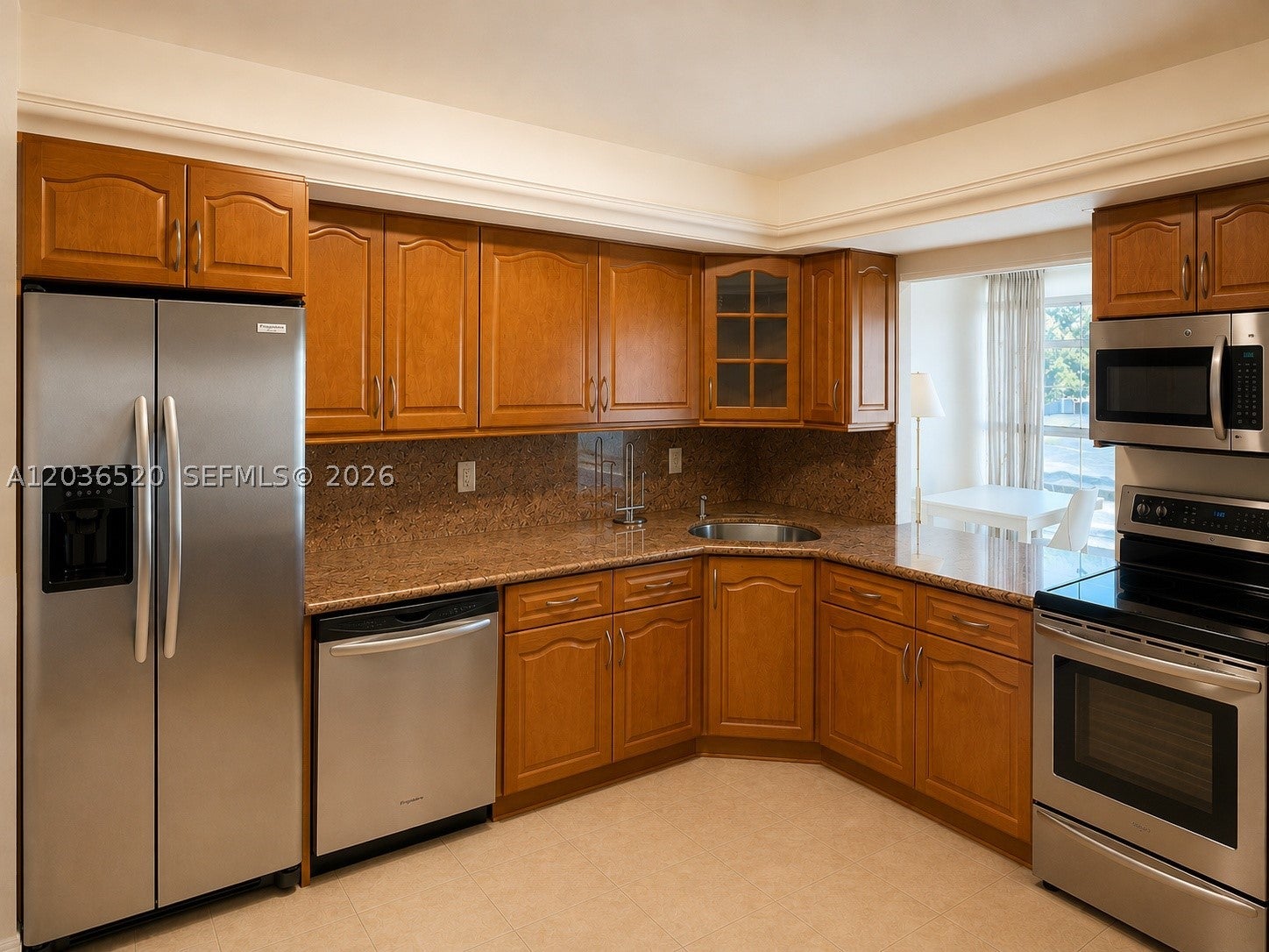 501 Three Islands Blvd 303