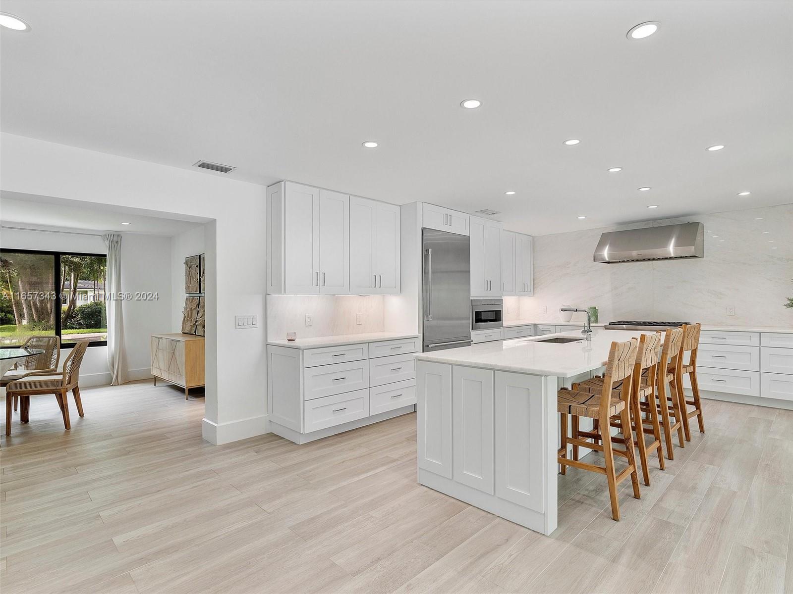 MIAMI SHORES SEC 8 REV - Residential