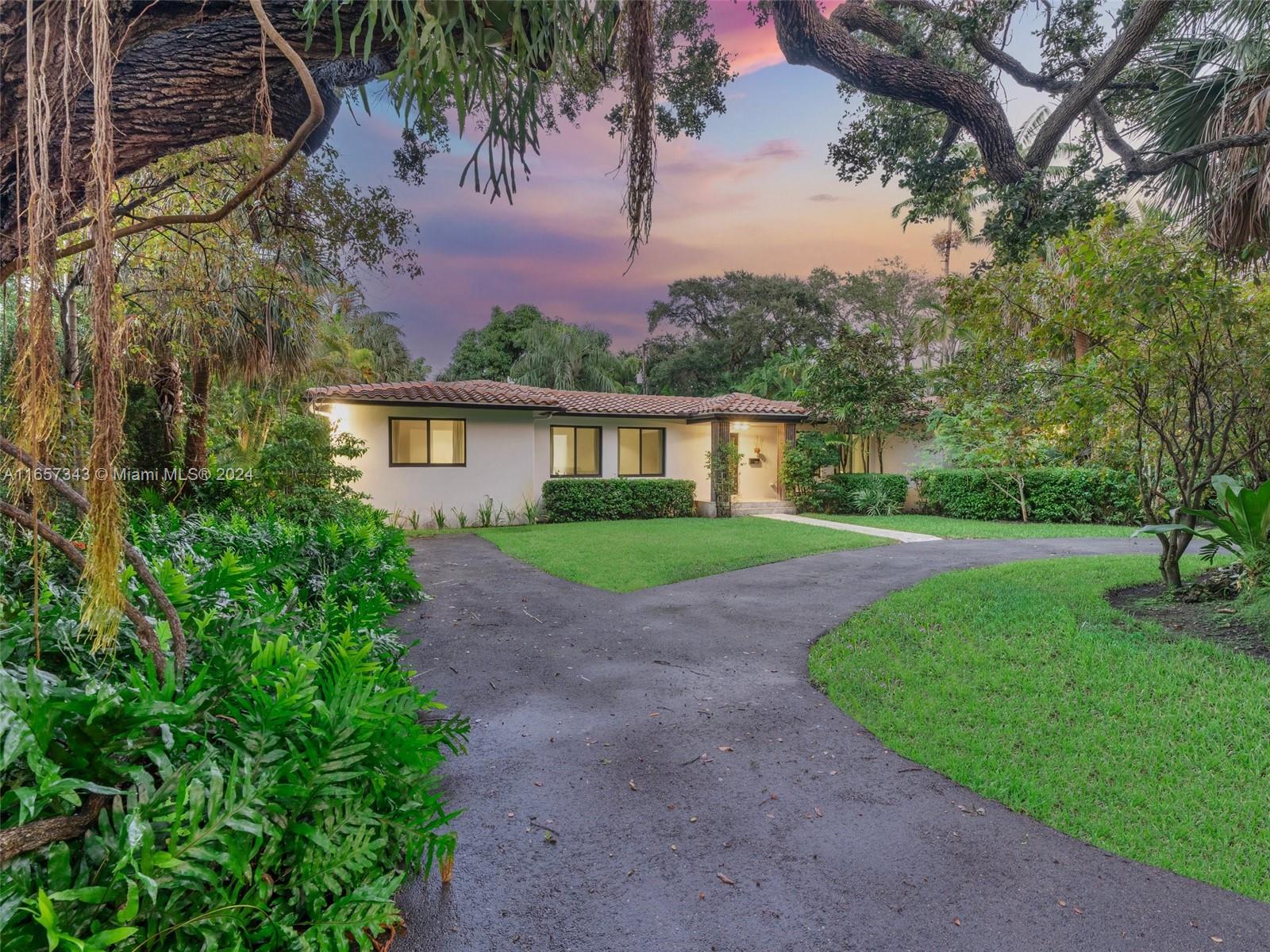 MIAMI SHORES SEC 8 REV - Residential