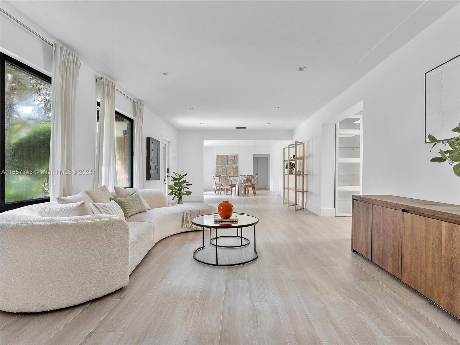 MIAMI SHORES SEC 8 REV - Residential