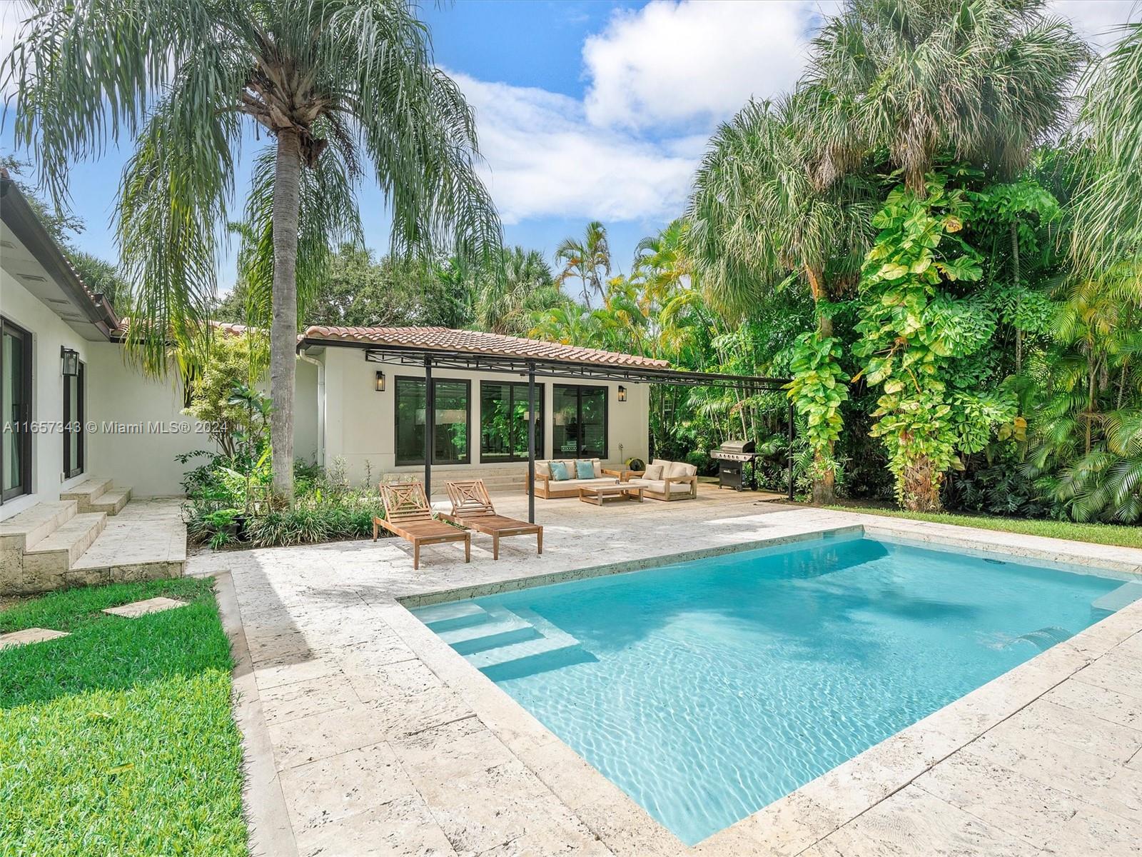 MIAMI SHORES SEC 8 REV - Residential