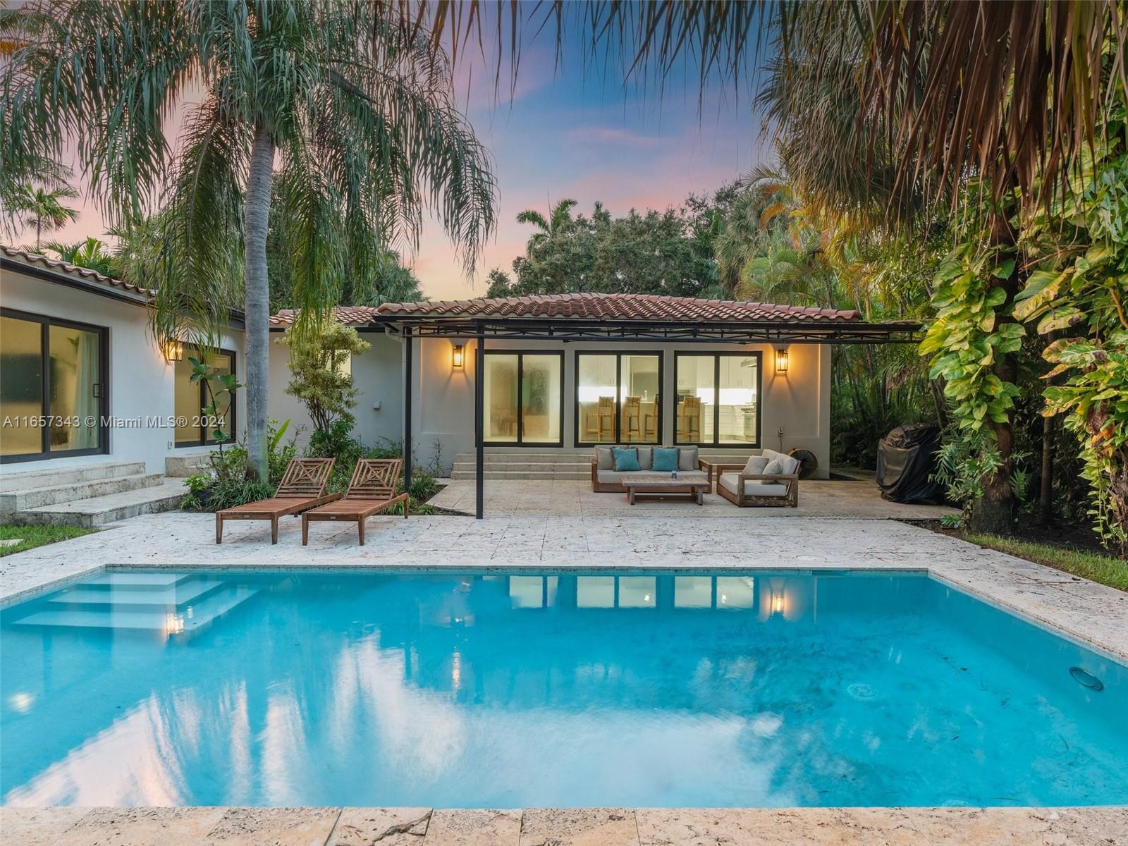 MIAMI SHORES SEC 8 REV - Residential