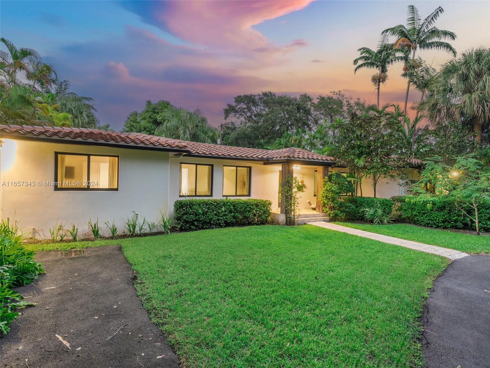 MIAMI SHORES SEC 8 REV - Residential