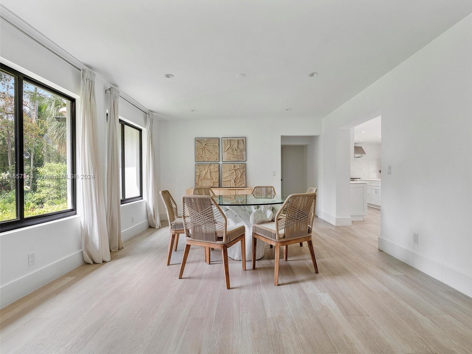 MIAMI SHORES SEC 8 REV - Residential