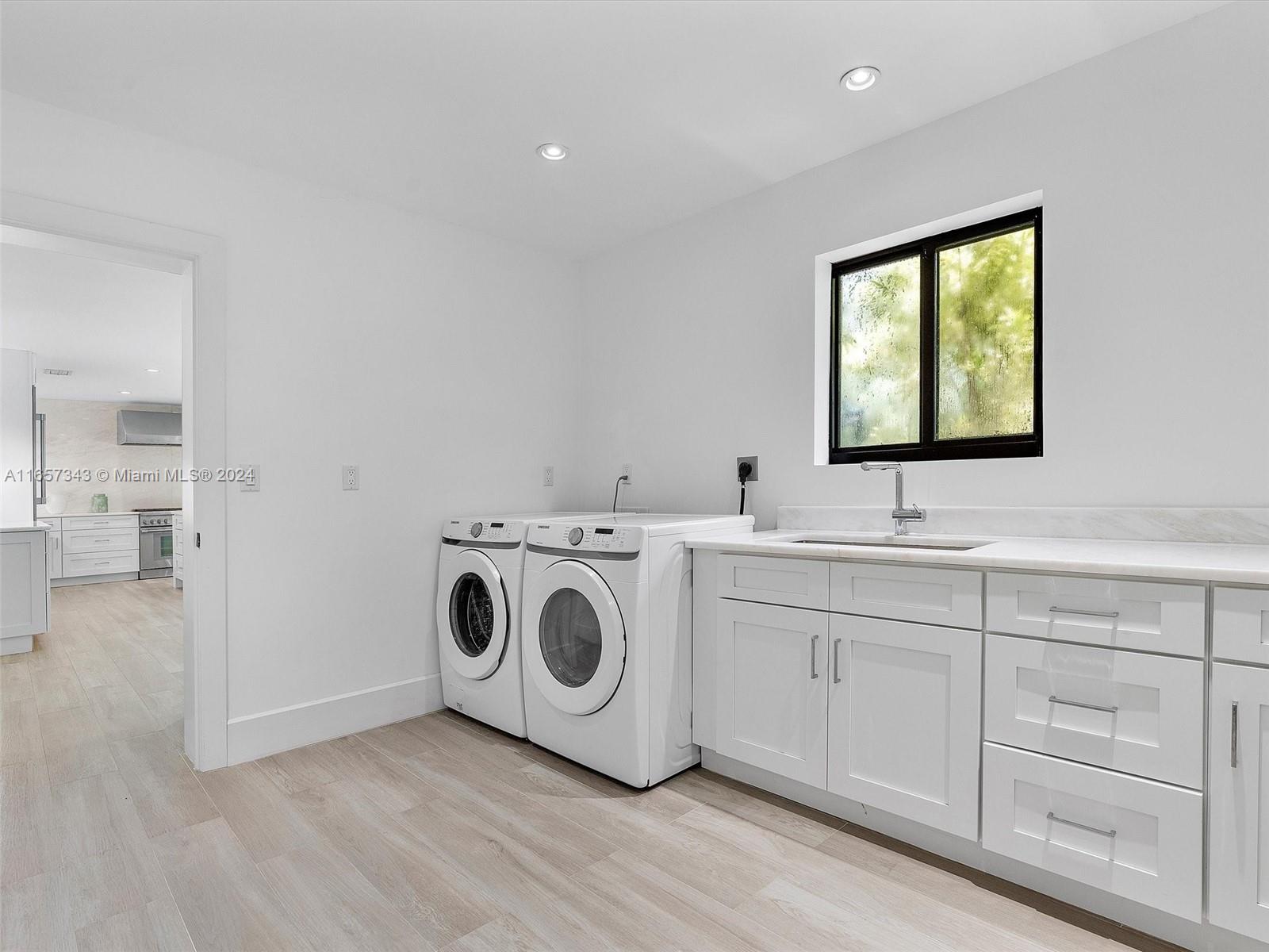 MIAMI SHORES SEC 8 REV - Residential