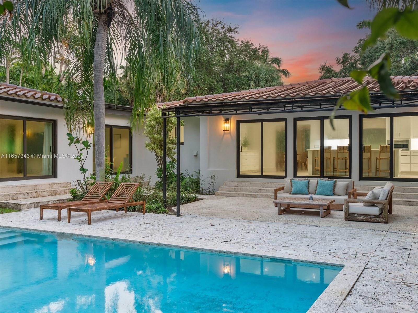 MIAMI SHORES SEC 8 REV - Residential