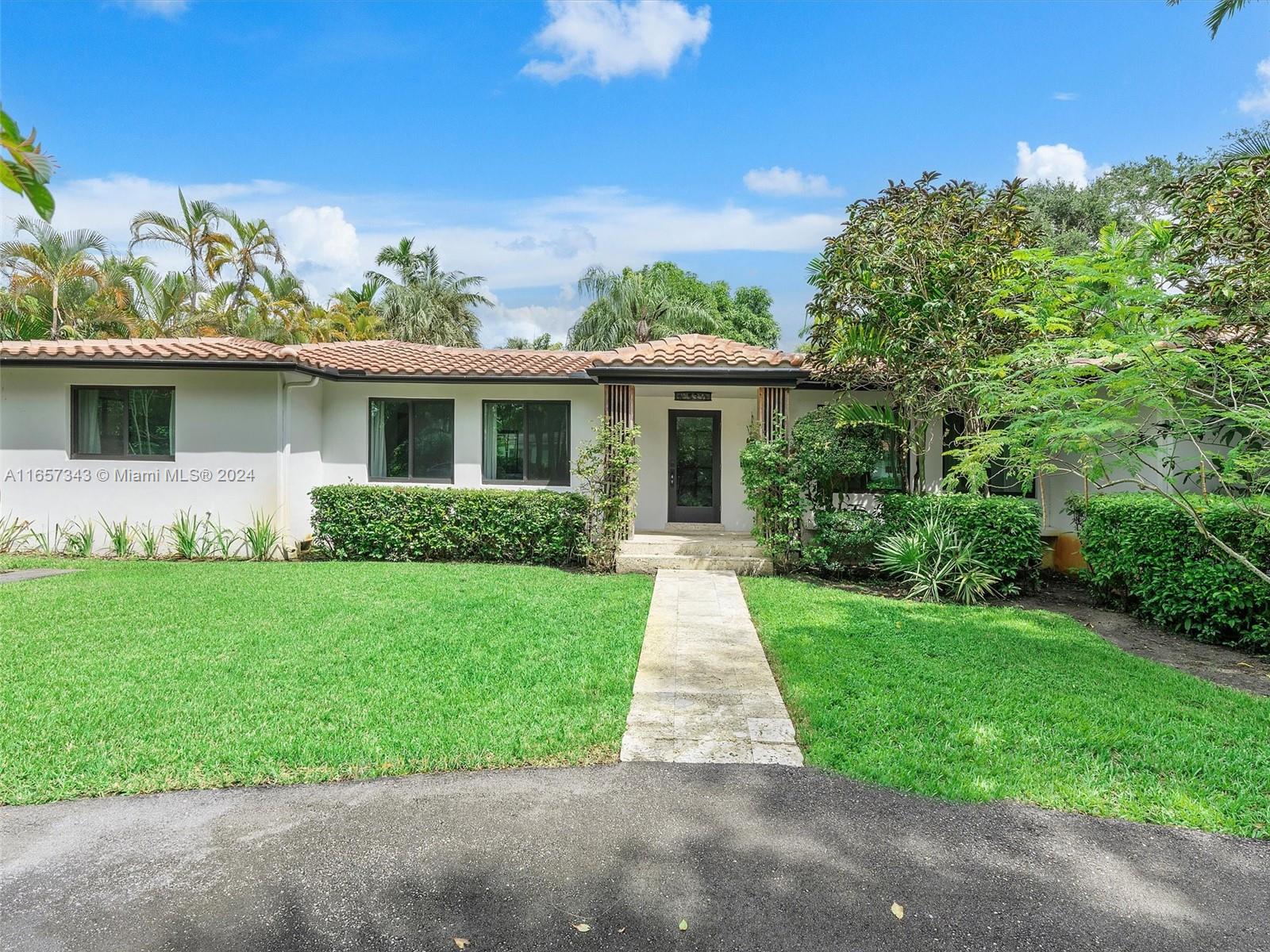 MIAMI SHORES SEC 8 REV - Residential