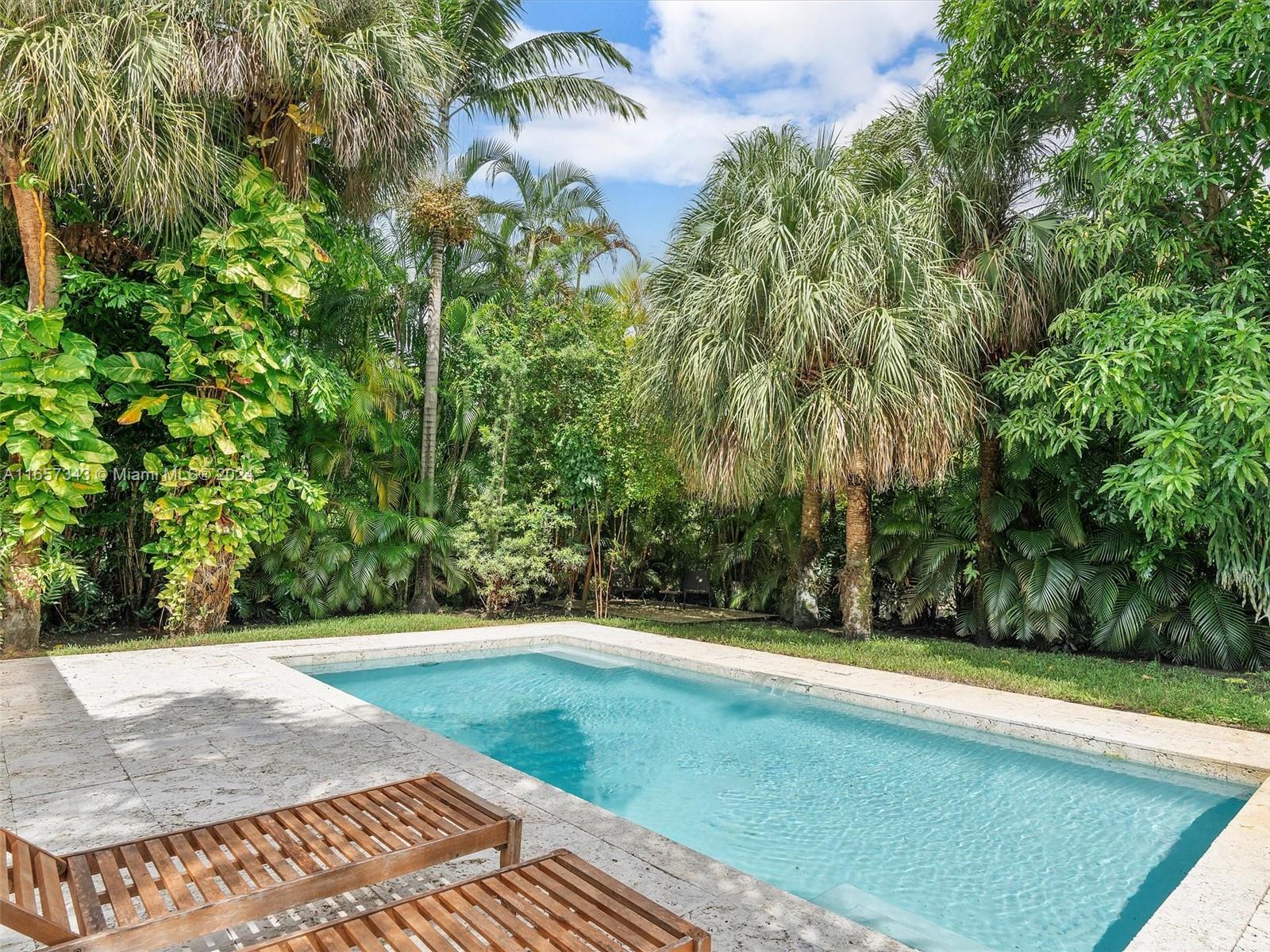 MIAMI SHORES SEC 8 REV - Residential