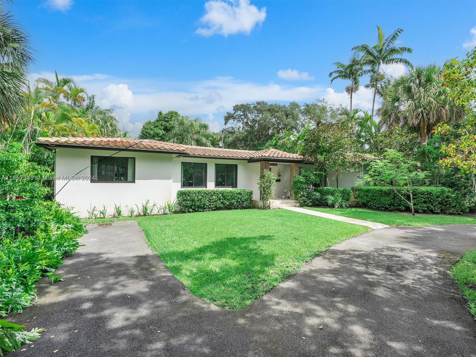 MIAMI SHORES SEC 8 REV - Residential