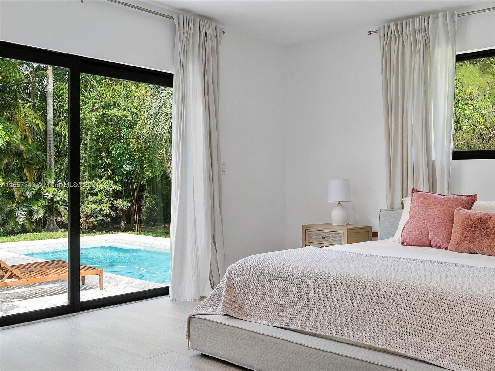 MIAMI SHORES SEC 8 REV - Residential