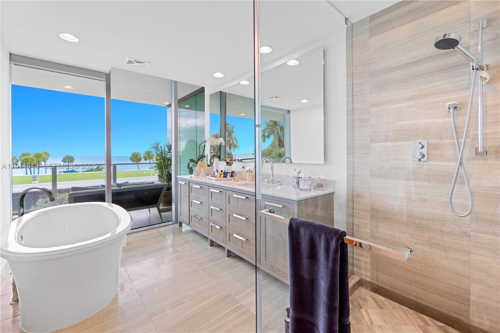 OCEANA KEY BISCAYNE CONDO - Residential