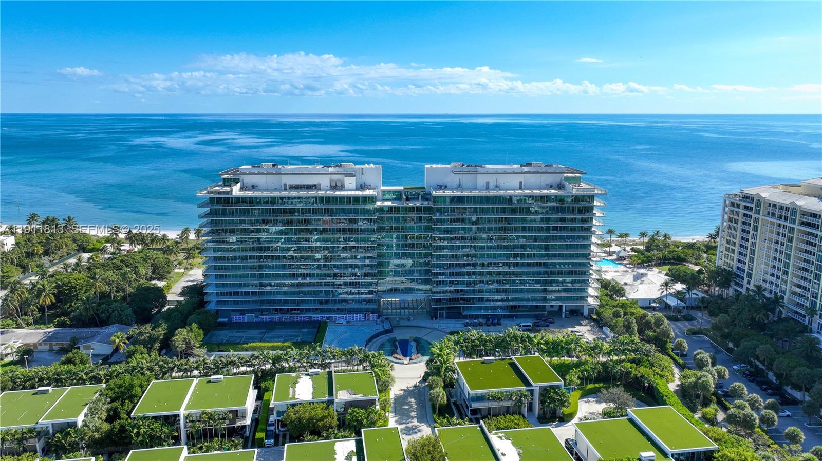 OCEANA KEY BISCAYNE CONDO - Residential