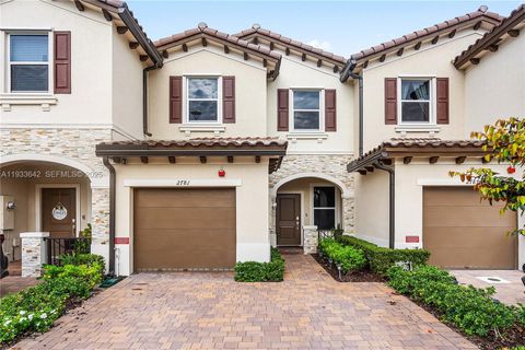 2781 NW 55th Way Lauderhill FL 33313