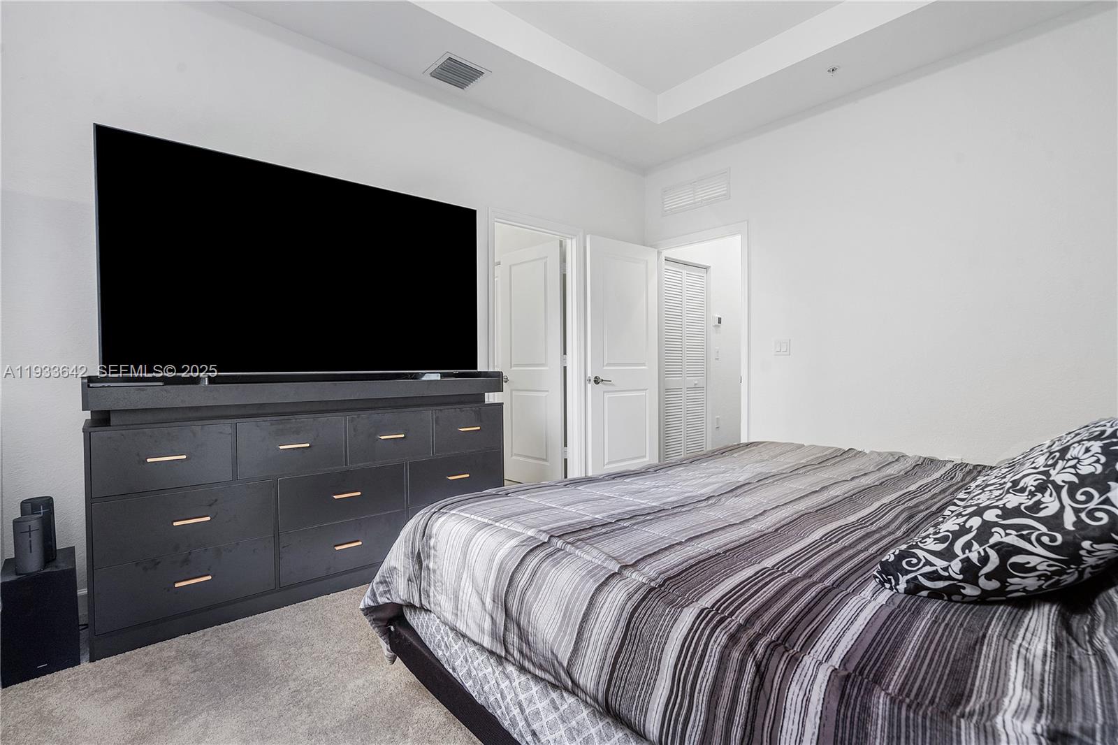 CALCUTTA FIRST ADDITION - Residential