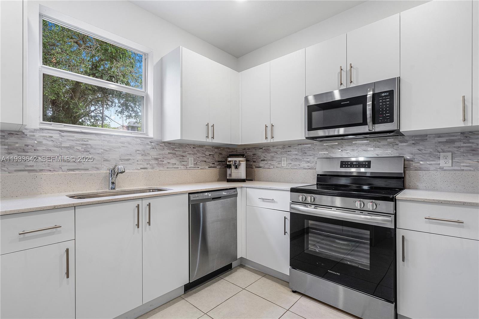 CALCUTTA FIRST ADDITION - Residential