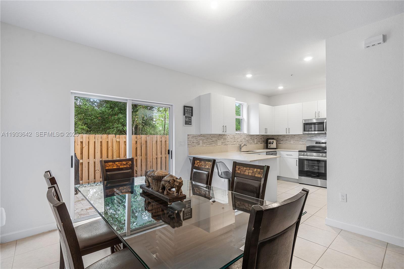 CALCUTTA FIRST ADDITION - Residential