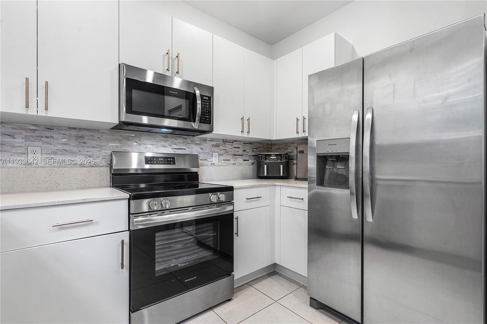 CALCUTTA FIRST ADDITION - Residential