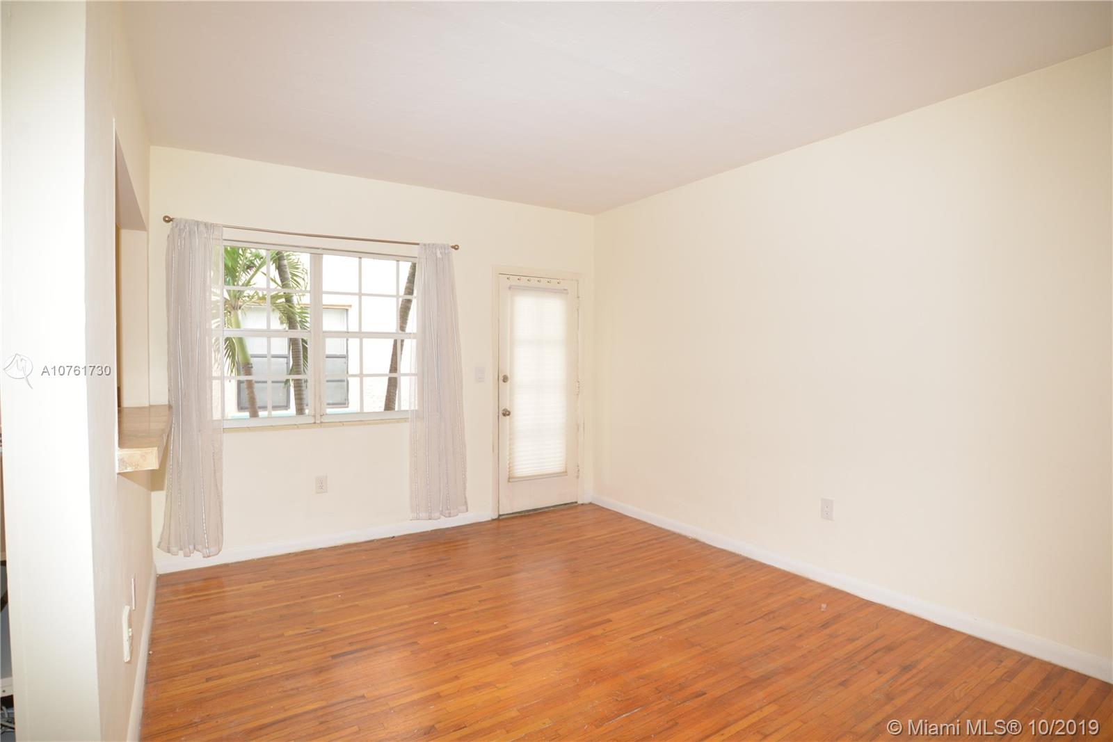 LINCOLN PLACE CONDO - Residential Lease