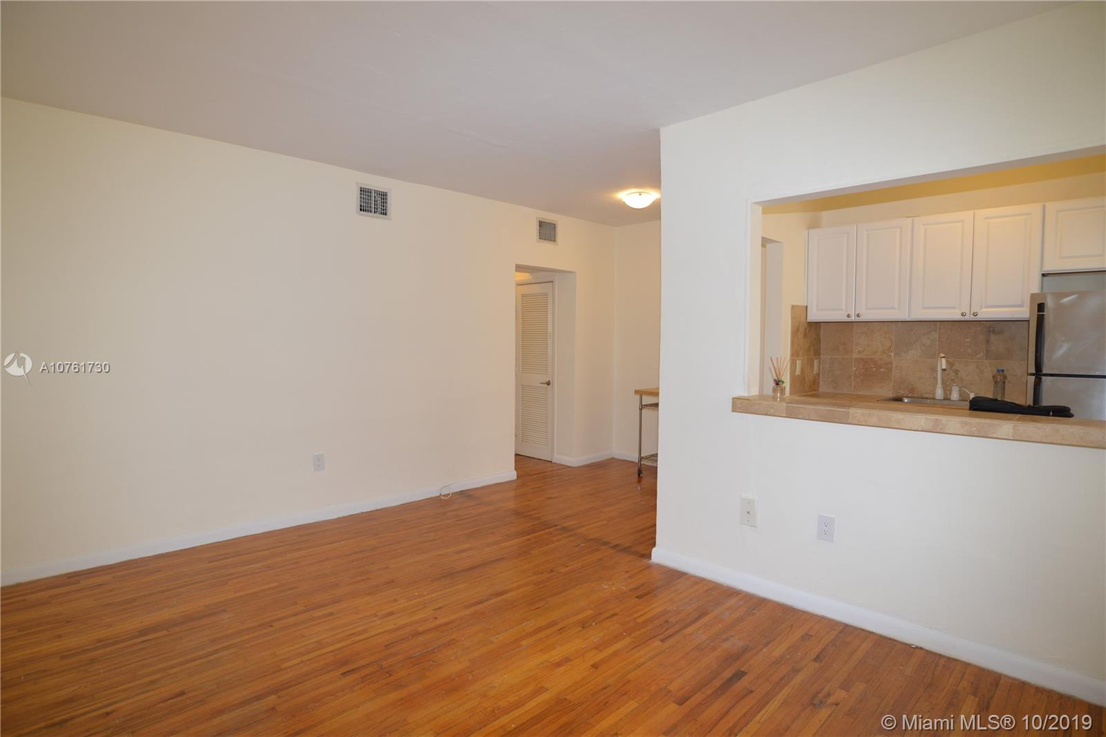 LINCOLN PLACE CONDO - Residential Lease